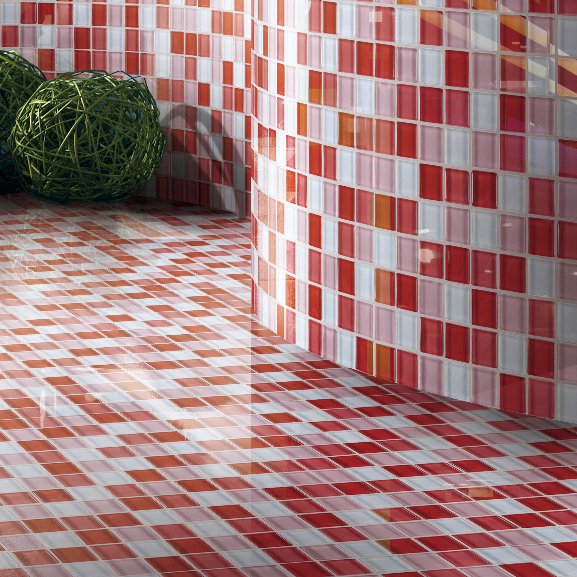 Maple Red 1'' x 1'' Square Glass Mosaic Tile