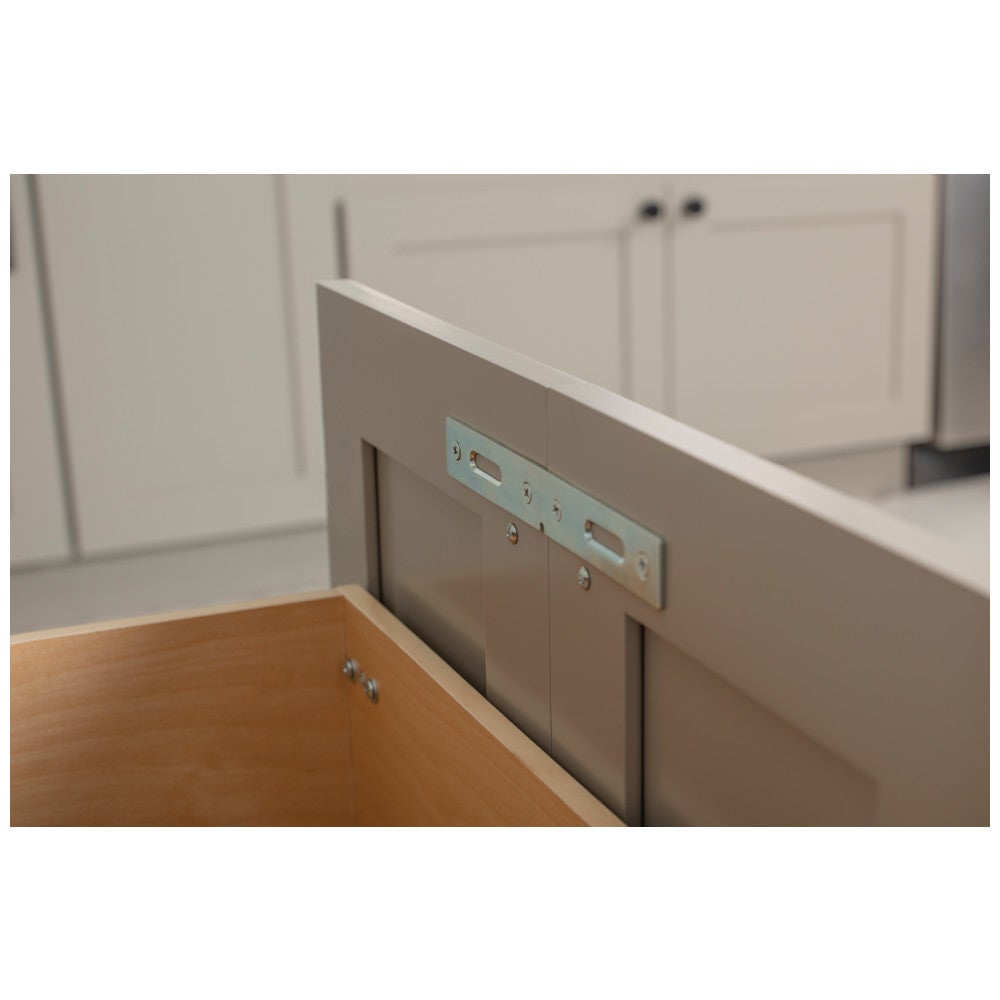 Wood Bottom-Mount Soft-close Trashcan Pullout for Door-Mounting