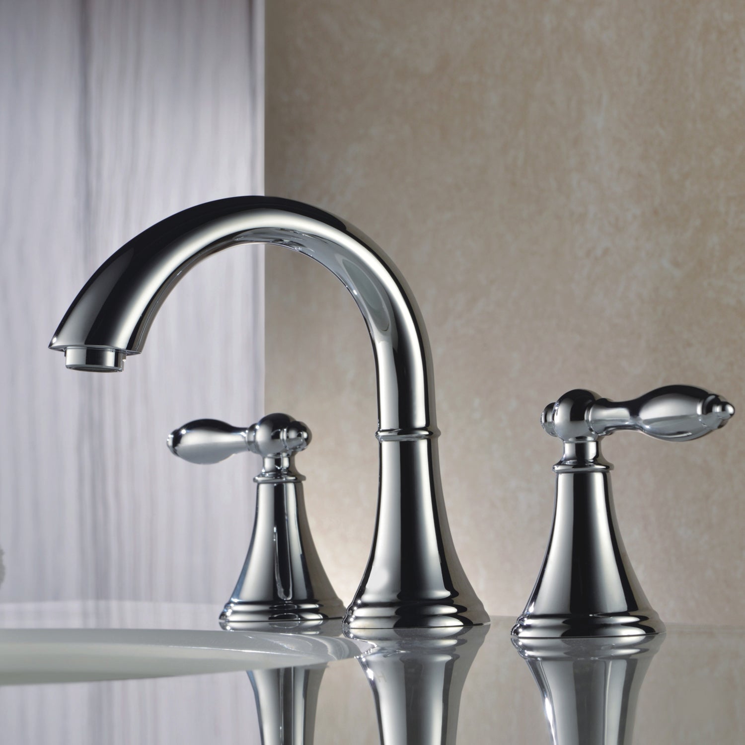 Wide Spread Lavatory Faucet – F01 115